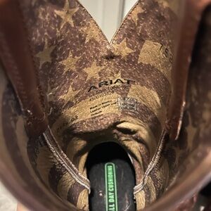 Ariat Cowgirl Boots size 7.5B